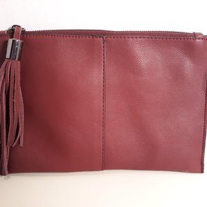 International Concepts Large Wristlet Burgundy EUC